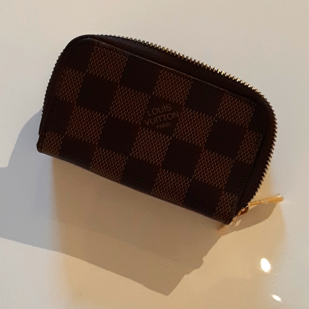 LV coin wallet